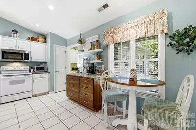 403 W Coventry Drive, Franklin, NC 28734 - Photo 12