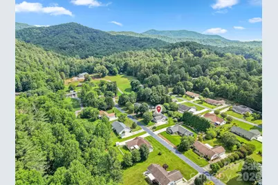 403 W Coventry Drive, Franklin, NC 28734 - Photo 40