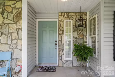 403 W Coventry Drive, Franklin, NC 28734 - Photo 4