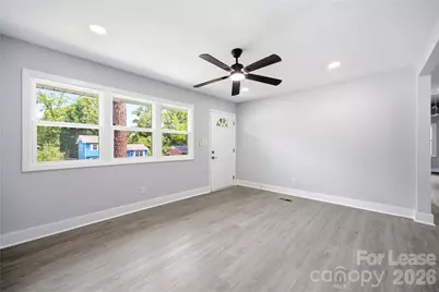 553 Derrydowne Drive, Charlotte, NC 28213 - Photo 20