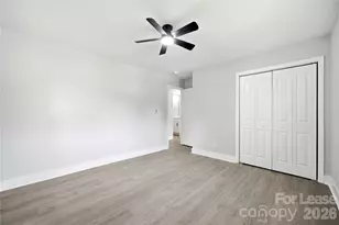 553 Derrydowne Dr, Charlotte, NC 28213 - Photo 40