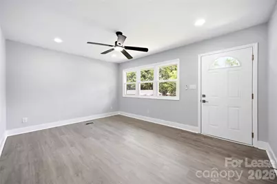 553 Derrydowne Drive, Charlotte, NC 28213 - Photo 22