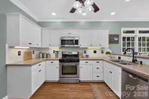 1235 Old Coach Ln, Rock Hill, SC 29732 - Photo 12