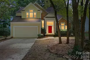 6004 Elm Cove Ln, Charlotte, NC 28269 - Photo 1