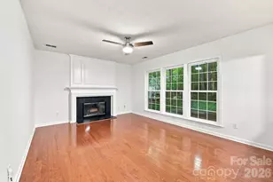 6004 Elm Cove Ln, Charlotte, NC 28269 - Photo 14