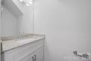 4957 Southview Dr, Hickory, NC 28602 - Photo 22
