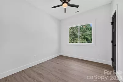 1013 Fassifern Court, Hendersonville, NC 28791 - Photo 18