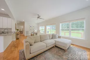 160 Rdg Vw Dr, Clyde, NC 28721 - Photo 10