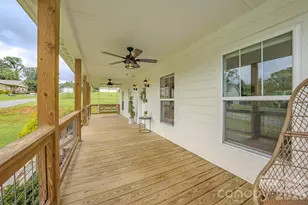160 Rdg Vw Dr, Clyde, NC 28721 - Photo 26