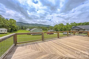 160 Rdg Vw Dr, Clyde, NC 28721 - Photo 20