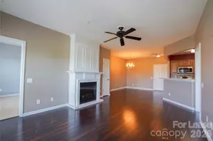 14746 Via Sorrento Dr, Charlotte, NC 28277 - Photo 2