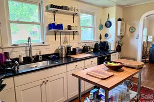 27 Bartlett St, Sylva, NC 28779 - Photo 8