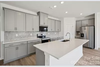 319 Pantego Place, Salisbury, NC 28144 - Photo 6