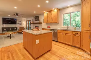 47 Deerwood Dr, Asheville, NC 28805 - Photo 18