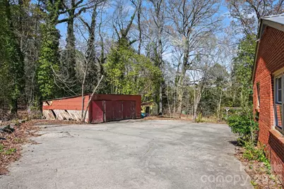 105 Shelton Circle, Wadesboro, NC 28170 - Photo 2