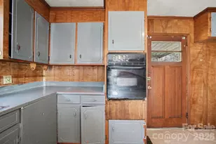 105 Shelton Cir, Wadesboro, NC 28170 - Photo 6