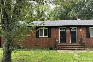 2700 Capitol Dr, Charlotte, NC 28208 - Photo 1