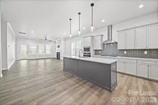 8016 Brookbank Dr, Charlotte, NC 28269 - Photo 2