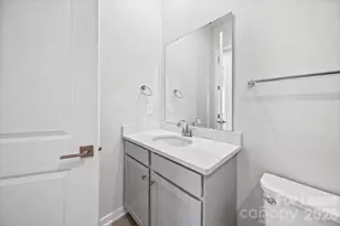 8016 Brookbank Dr, Charlotte, NC 28269 - Photo 18