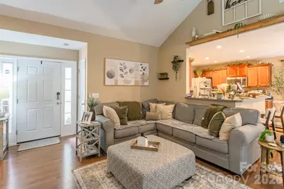 1079 Warpers Lane, Fort Mill, SC 29715 - Photo 4