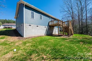 1314 39th St Cir SW, Hickory, NC 28602 - Photo 4