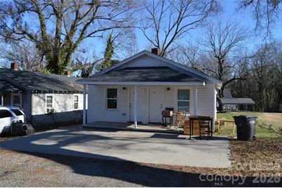 515 S Elm Street, Statesville, NC 28677 - Photo 1