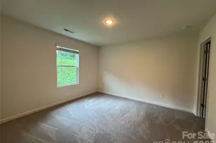 244 Valleybrook Ln, Troutman, NC 28166 - Photo 10