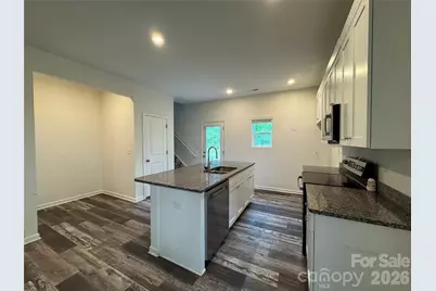 244 Valleybrook Lane, Troutman, NC 28166 - Photo 4