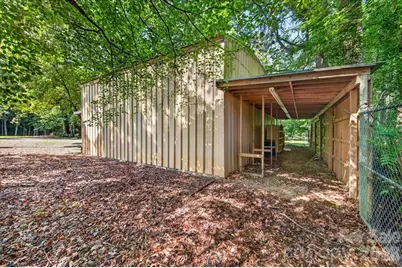 3825 Hoodridge Lane, Charlotte, NC 28227 - Photo 38