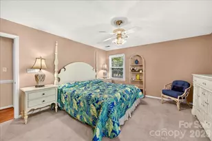 3825 Hoodridge Ln, Charlotte, NC 28227 - Photo 24