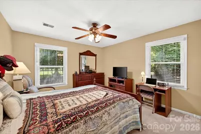 3825 Hoodridge Lane, Charlotte, NC 28227 - Photo 30