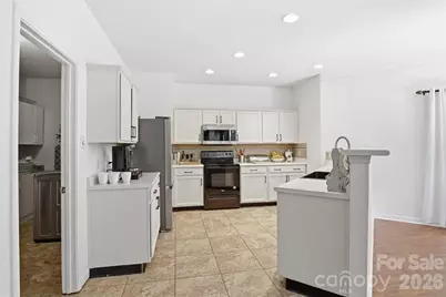 1957 Leesburg Drive, Clover, SC 29710 - Photo 8
