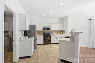 1957 Leesburg Dr, Clover, SC 29710 - Photo 8