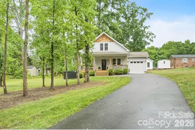 2029 Bost Street, Lincolnton, NC 28092 - Photo 2