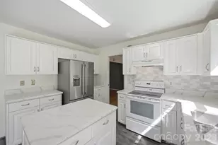 3110 Ivy Creek Rd, Gastonia, NC 28056 - Photo 16