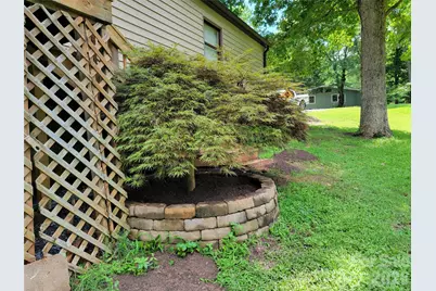 7224 Right Angle Street, Sherrills Ford, NC 28673 - Photo 2