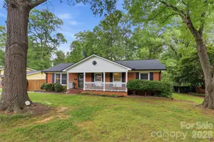 3628 Winterfield Pl, Charlotte, NC 28205 - Photo 2