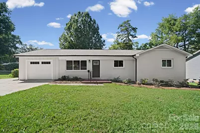 1041 Watts Drive, Charlotte, NC 28216 - Photo 1