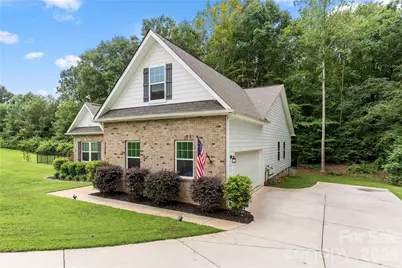 3229 Creek Bend Court, Sherrills Ford, NC 28673 - Photo 2