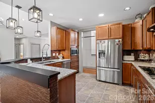 38 Little Forest Dr, Asheville, NC 28806 - Photo 10