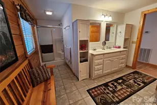 194 Long Ridge Dr, Lake Lure, NC 28746 - Photo 14