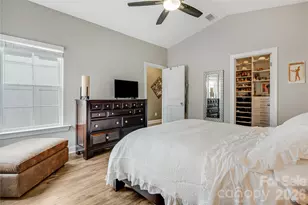 30 Walnut Springs Dr, Asheville, NC 28804 - Photo 14