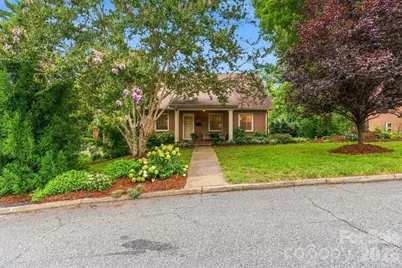 104 Hawthorne Lane, Morganton, NC 28655 - Photo 4