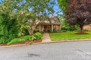 104 Hawthorne Ln, Morganton, NC 28655 - Photo 4