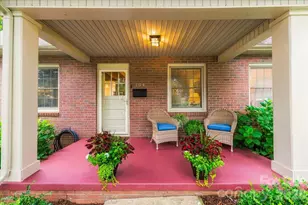 104 Hawthorne Ln, Morganton, NC 28655 - Photo 6