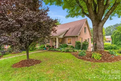 104 Hawthorne Lane, Morganton, NC 28655 - Photo 2
