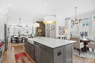 2505 Kenmore Ave, Charlotte, NC 28204 - Photo 10