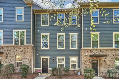 1317 Queen Lyon Court, Charlotte, NC 28205 - Photo 2
