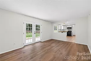 9524 Robert Burns Ct, Charlotte, NC 28213 - Photo 4