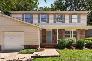 9524 Robert Burns Ct, Charlotte, NC 28213 - Photo 32